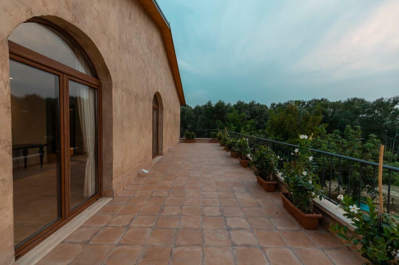 Agroturizem Gjepali Hotel Shijak Exterior photo